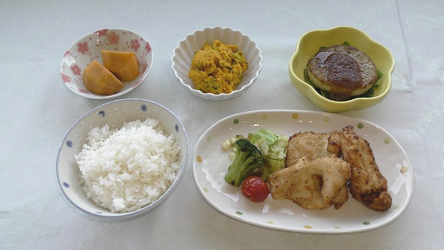 鶏胸肉の塩こうじ唐揚げ